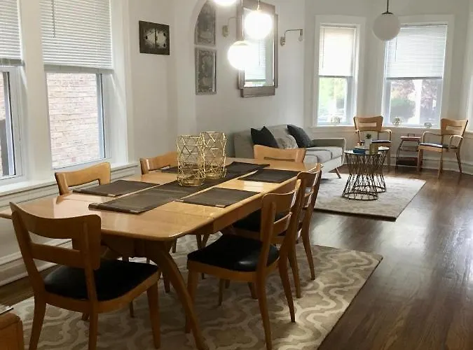 Apartment Logan Square Modern *